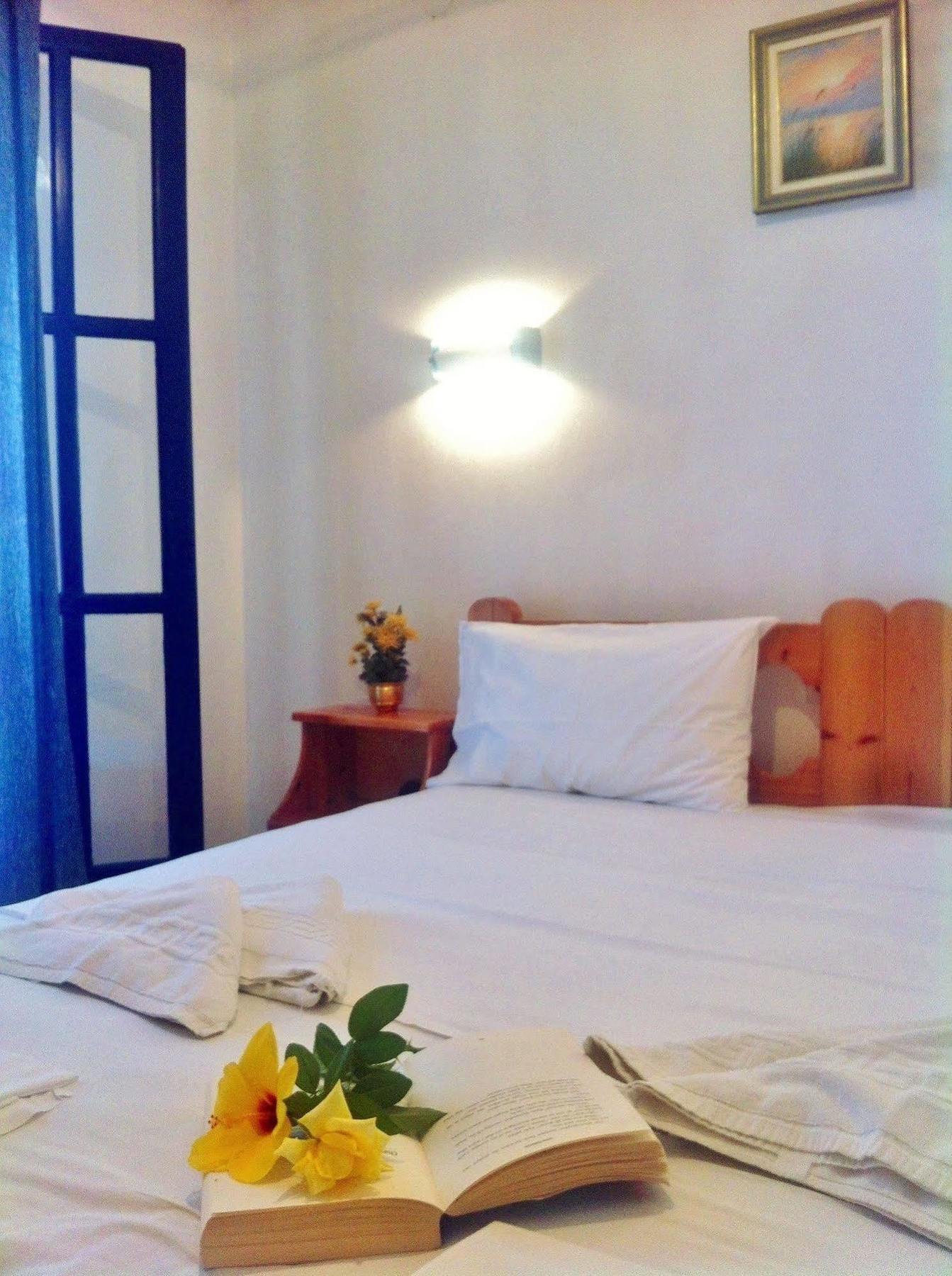 אגיה פלגיה קיתירה Apollonia Apartments מראה חיצוני תמונה